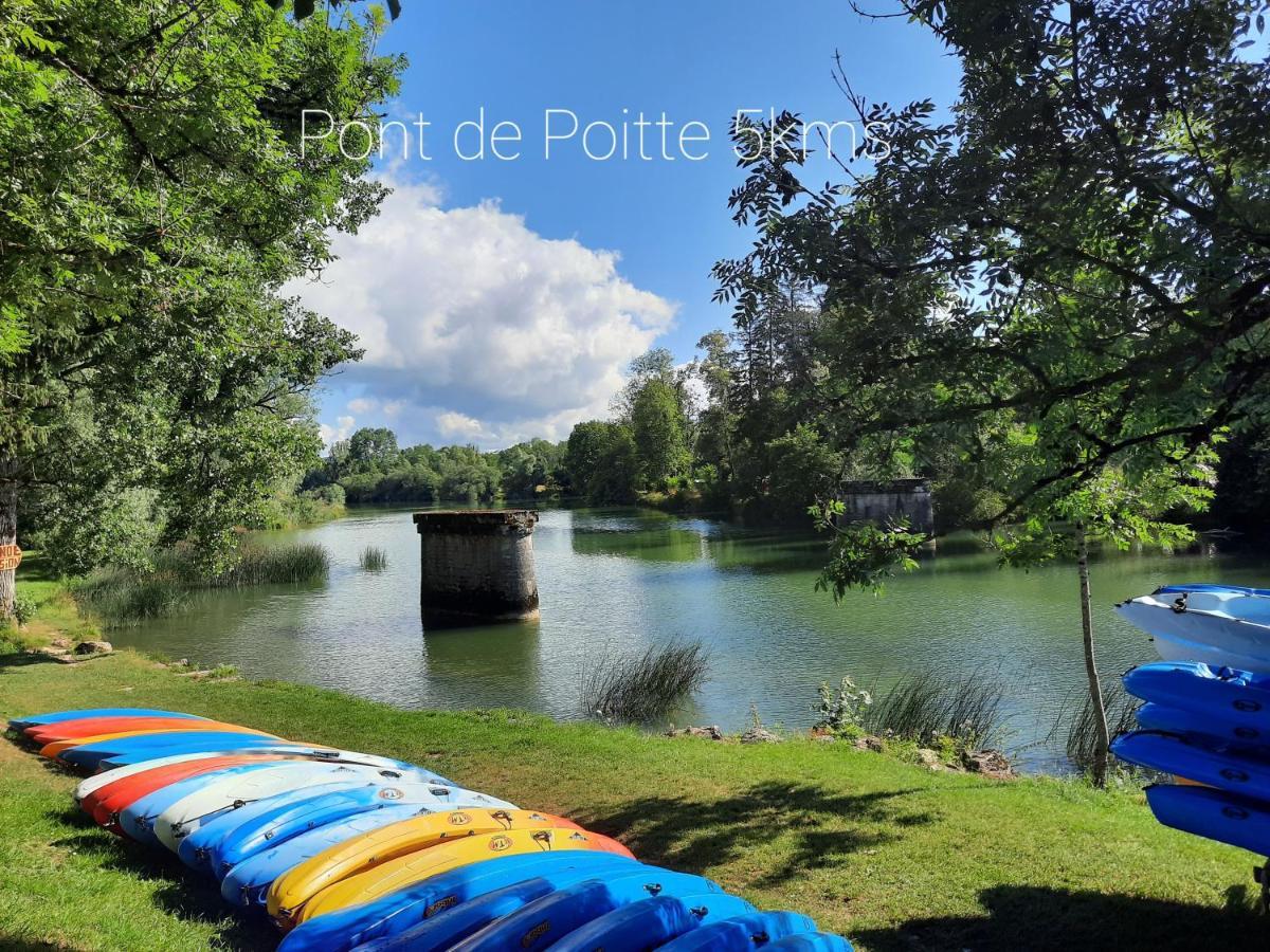 Entre Lacs Et Montagnes , Maison Individuelle,Lits Prepares, Parking Et Menage Inclus Baresia-sur-l'Ain Buitenkant foto