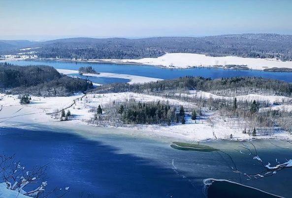 Entre Lacs Et Montagnes , Maison Individuelle,Lits Prepares, Parking Et Menage Inclus Baresia-sur-l'Ain Buitenkant foto